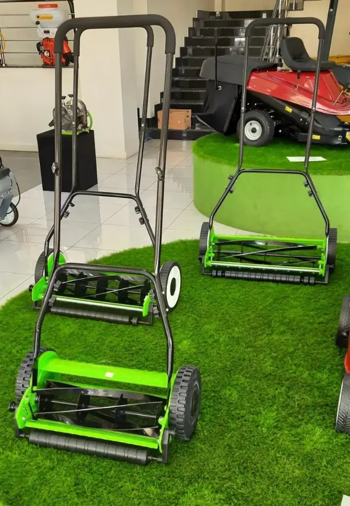 LAWNMOWER MANUAL 20'' - AC20MW
